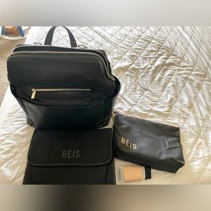 BÉIS Black Backpack Diaper Bag